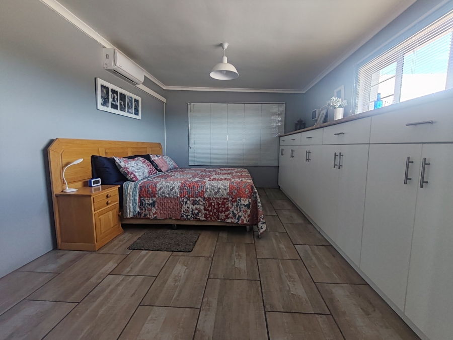 4 Bedroom Property for Sale in Long Acres Country Estate Western Cape